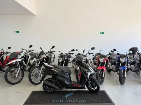 HONDA Elite 125 , Foto 1