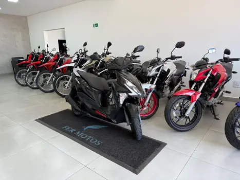 HONDA Elite 125 , Foto 3