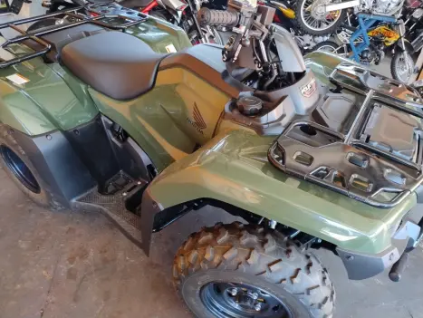 HONDA Four Trax 420, Foto 3