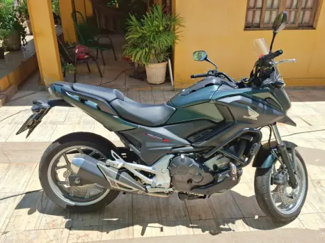 HONDA NC 750 X ABS, Foto 4