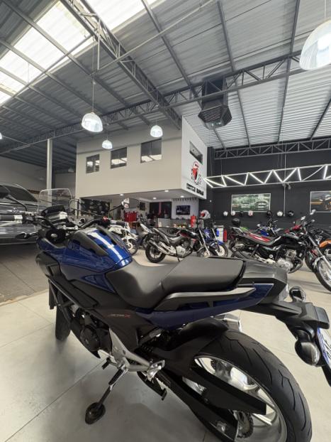 HONDA NC 750 X ABS, Foto 5