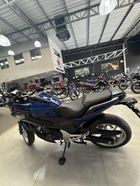 HONDA NC 750 X ABS, Foto 6