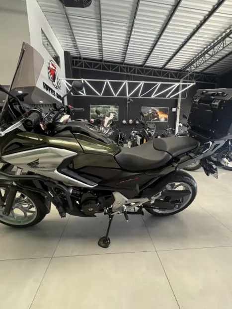 HONDA NC 750 X ABS, Foto 4