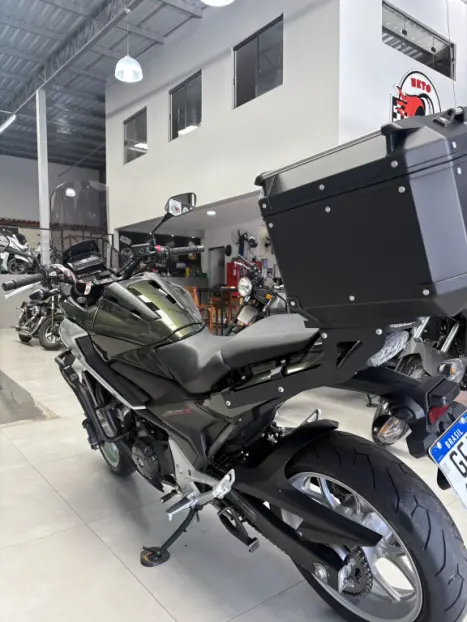 HONDA NC 750 X ABS, Foto 6