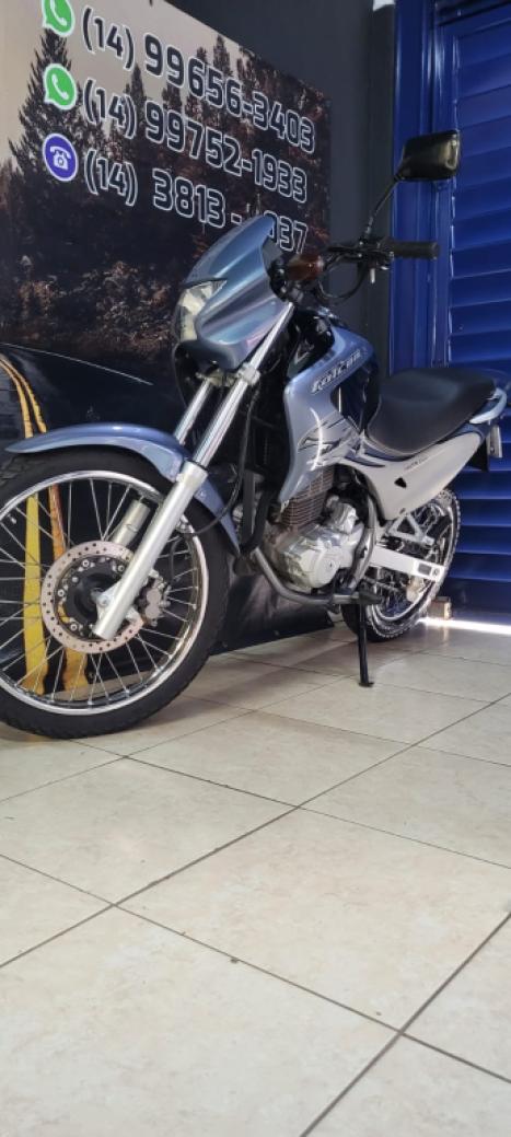 HONDA NX Falcon 400, Foto 3