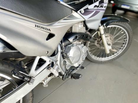 HONDA NX Falcon 400, Foto 7