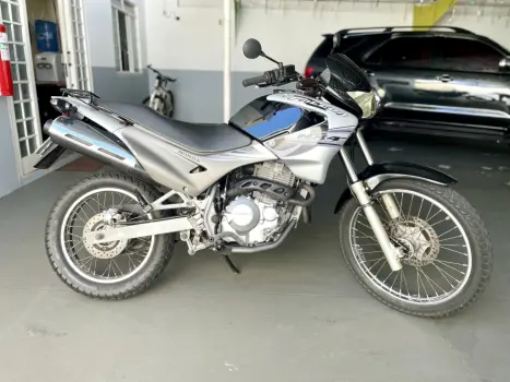 HONDA NX Falcon 400, Foto 10