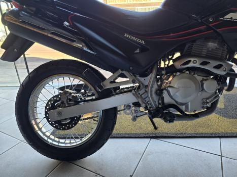 HONDA NX Falcon 400, Foto 4
