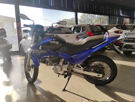 HONDA NX Falcon 400, Foto 3