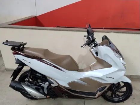 HONDA PCX 150 DLX, Foto 1