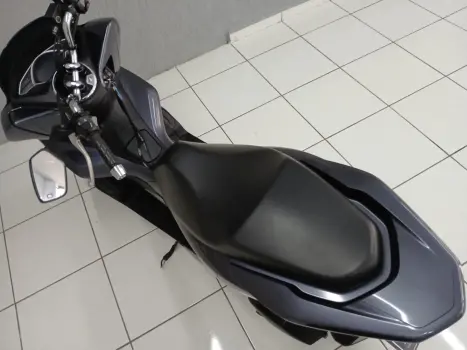 HONDA PCX 150 DLX, Foto 10