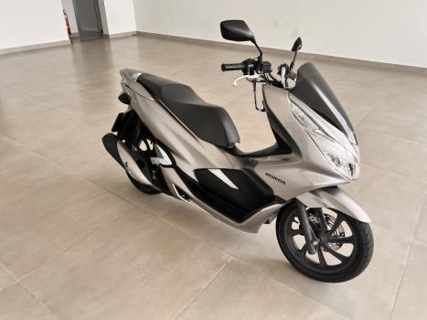 HONDA PCX 150 DLX, Foto 4