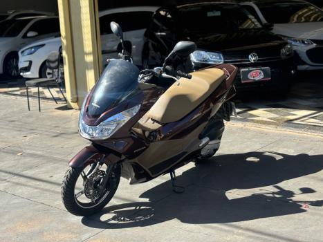 HONDA PCX 150 DLX, Foto 3