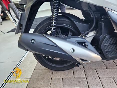 HONDA PCX 150 DLX, Foto 5