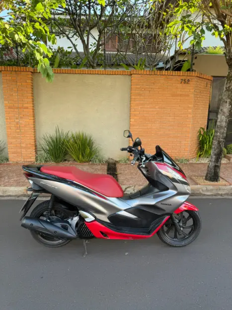 HONDA PCX 150 SPORT, Foto 10