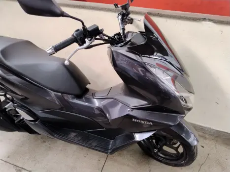 HONDA PCX 160 DLX ABS, Foto 3