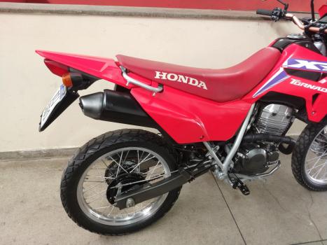 HONDA XR Tornado 250 , Foto 3