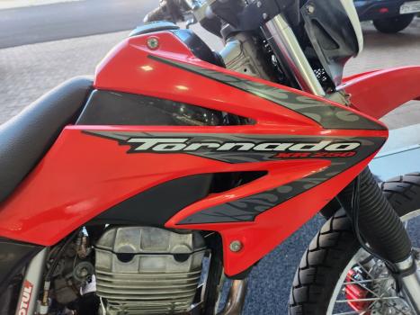HONDA XR Tornado 250 , Foto 6