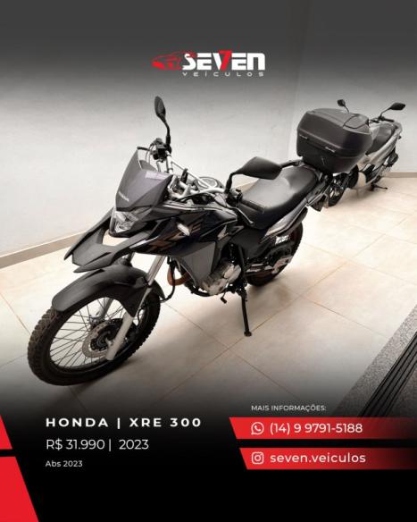 HONDA XRE 300 ABS, Foto 1