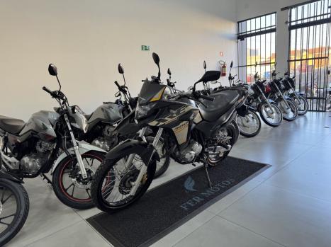 HONDA XRE 300 ADVENTURE, Foto 3