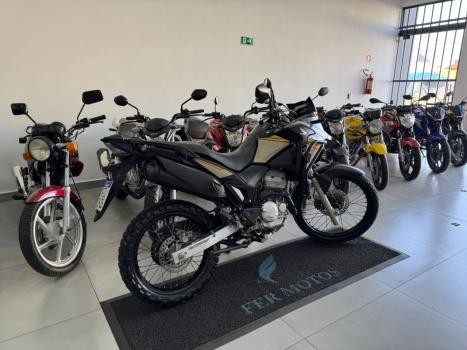 HONDA XRE 300 ADVENTURE, Foto 4