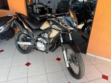HONDA XRE 300 ADVENTURE, Foto 1