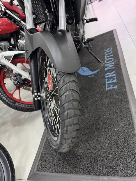 HONDA XRE 300 Sahara , Foto 10