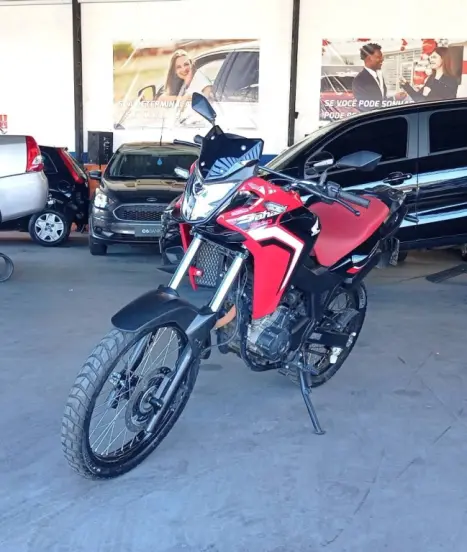 HONDA XRE 300 Sahara RALLYE, Foto 1