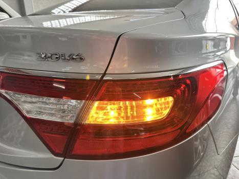 HYUNDAI Azera 3.0 V6 24V GDI AUTOMTICO, Foto 7