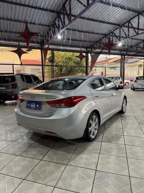 HYUNDAI Elantra 1.8 16V 4P GLS AUTOMTICO, Foto 3