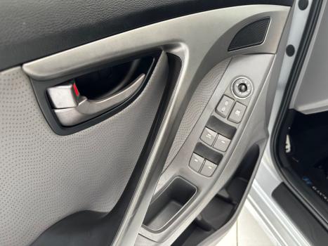 HYUNDAI Elantra 1.8 16V 4P GLS AUTOMTICO, Foto 5