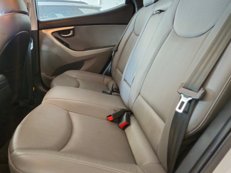 HYUNDAI Elantra 2.0 16V 4P GLS AUTOMTICO, Foto 13