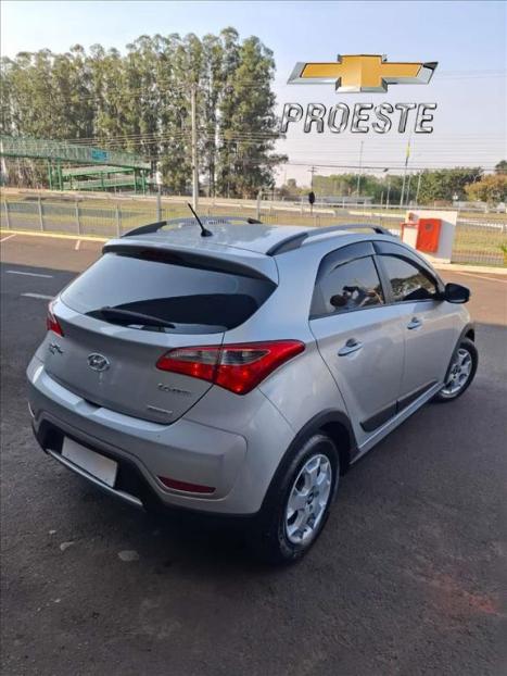 HYUNDAI HB 20 Hatch 1.6 16V 4P FLEX COMFORT PLUS AUTOMTICO, Foto 4