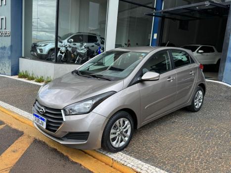 HYUNDAI HB 20 Hatch 1.6 16V 4P FLEX COMFORT PLUS, Foto 2