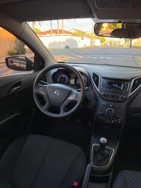 HYUNDAI HB 20 Hatch 1.0 12V 4P FLEX UNIQUE, Foto 10