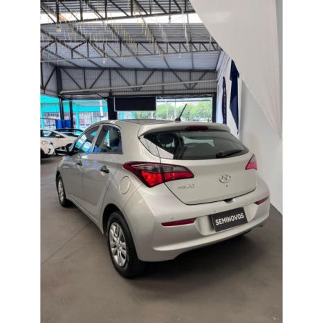 HYUNDAI HB 20 Hatch 1.0 12V 4P FLEX UNIQUE, Foto 4