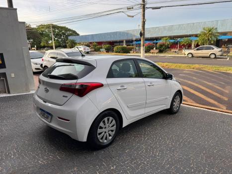 HYUNDAI HB 20 Hatch 1.0 12V 4P FLEX COMFORT PLUS, Foto 3