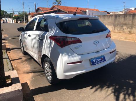 HYUNDAI HB 20 Hatch 1.0 12V 4P FLEX COMFORT, Foto 4