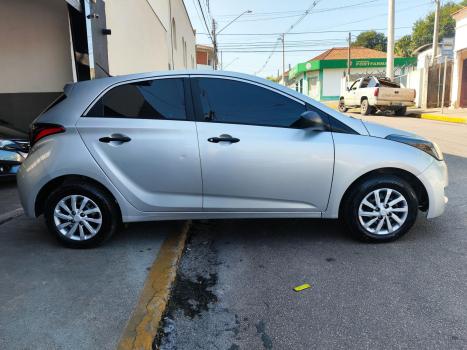 HYUNDAI HB 20 Hatch 1.0 12V 4P FLEX UNIQUE, Foto 4