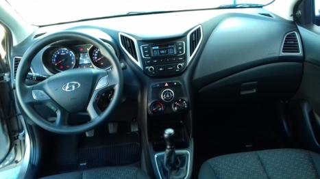 HYUNDAI HB 20 Hatch 1.0 12V 4P FLEX UNIQUE, Foto 3