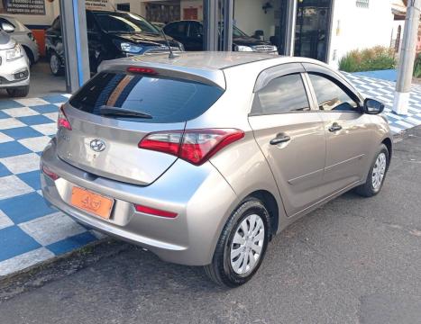 HYUNDAI HB 20 Hatch 1.0 12V 4P FLEX UNIQUE, Foto 12