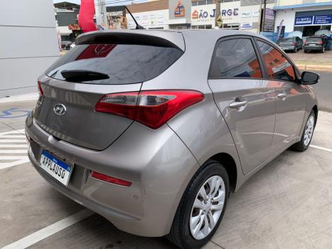 HYUNDAI HB 20 Hatch 1.0 12V 4P FLEX COMFORT, Foto 5