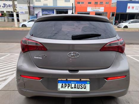 HYUNDAI HB 20 Hatch 1.0 12V 4P FLEX COMFORT, Foto 6