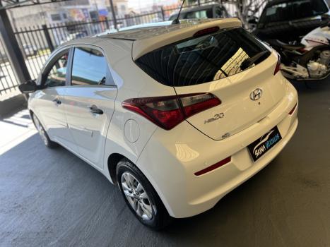HYUNDAI HB 20 Hatch 1.0 12V 4P FLEX UNIQUE, Foto 4