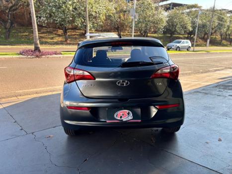 HYUNDAI HB 20 Hatch 1.6 16V 4P FLEX COMFORT PLUS, Foto 4