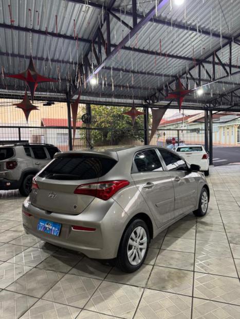 HYUNDAI HB 20 Hatch 1.0 12V 4P FLEX COMFORT PLUS, Foto 3