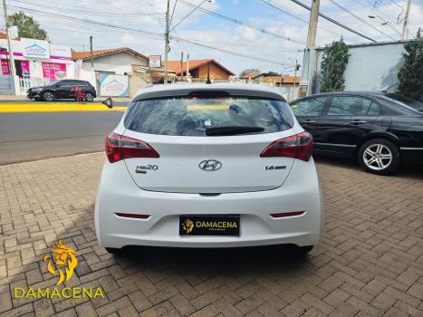 HYUNDAI HB 20 Hatch 1.6 16V 4P FLEX COMFORT PLUS, Foto 12