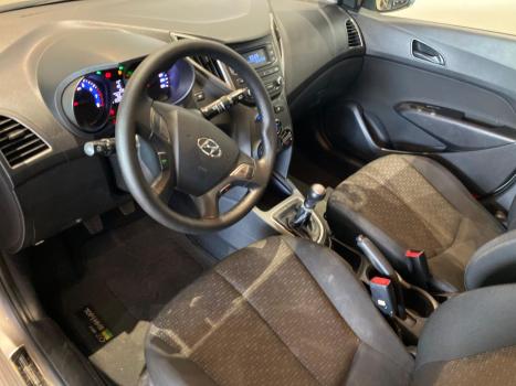 HYUNDAI HB 20 Hatch 1.0 12V 4P FLEX UNIQUE, Foto 4