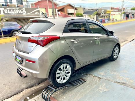 HYUNDAI HB 20 Hatch 1.6 16V 4P COMFORT FLEX AUTOMTICO, Foto 5