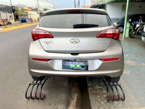 HYUNDAI HB 20 Hatch 1.6 16V 4P COMFORT FLEX AUTOMTICO, Foto 6